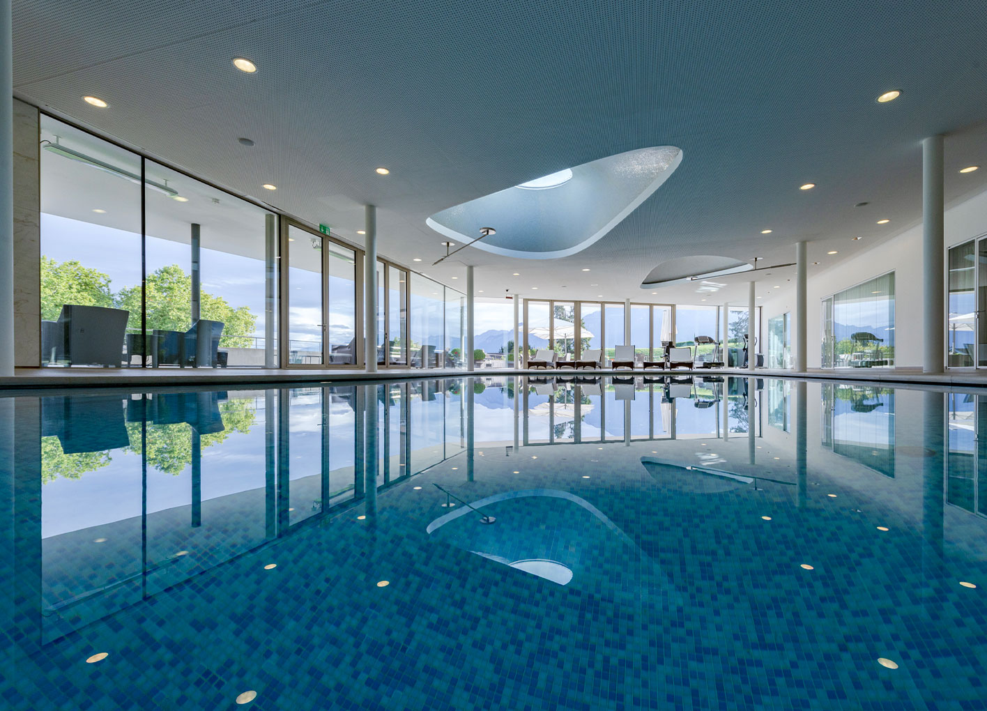 La piscine de La Clinique La Parie à Montreux.