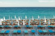 2-la Plage de l'Hôtel Amour L'été à la plage sur la Côte d'Azur/ Plume Voyage Webzine @plumevoyage #plumevoyage © DR