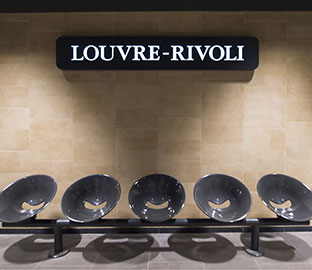 Une nouvelle jeunesse pour la station Louvre-Rivoli. News parisiennes avril 2016 PLUME VOYAGE. @plumevoyagemagazine © DR