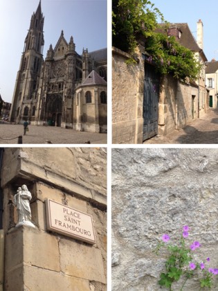 De droite à gauche et de haut en bas ©Plume, Photo 1:Eglise , 2: Ruelle, 3: Plaque, 4: Mur d'une ruelle